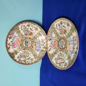 Two Vintage Chinese Rose Medallion Plates